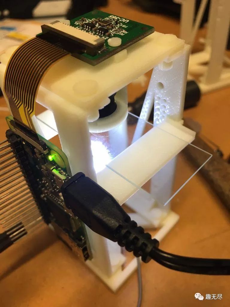 Build a Low-Cost Interactive Microscope with Raspberry Pi