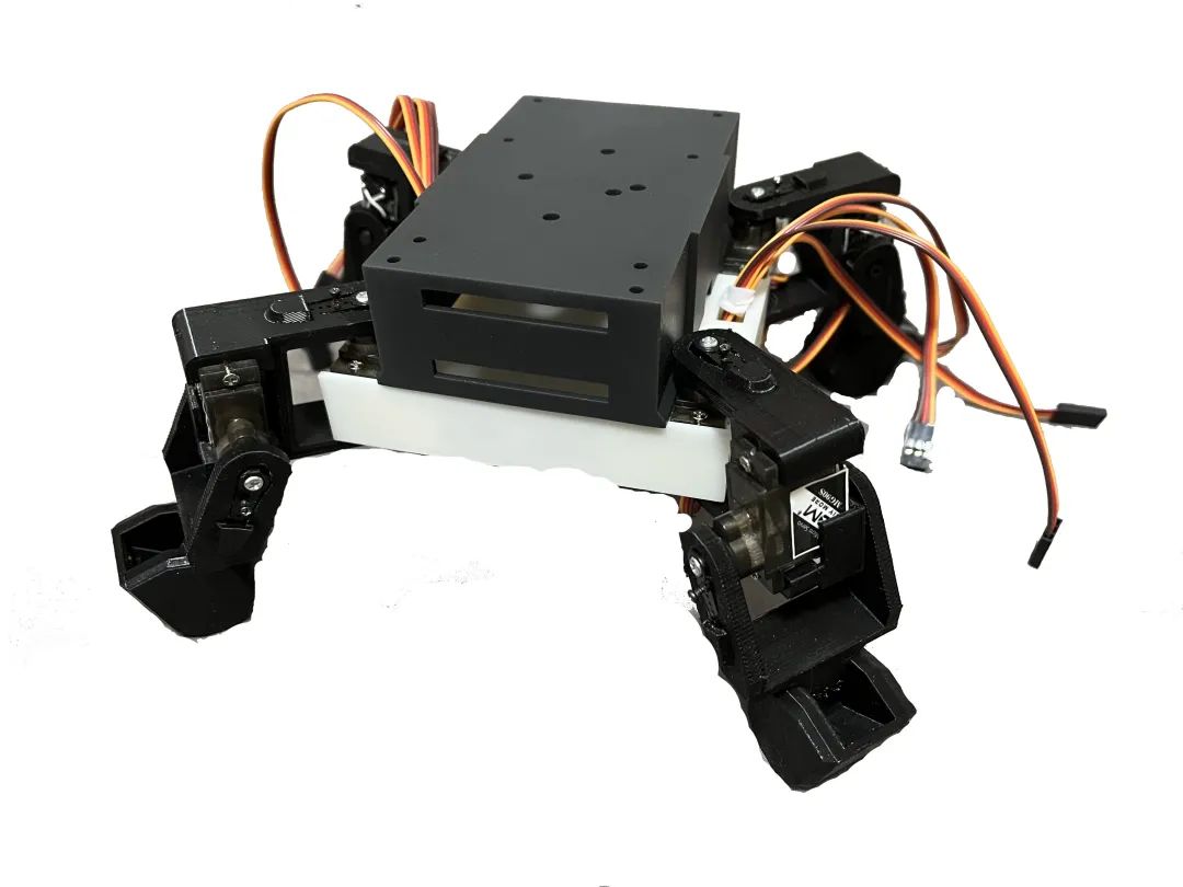 Creating a Screen Driver for Raspberry Pi Using .NET IoT and Building a Quadruped Robot