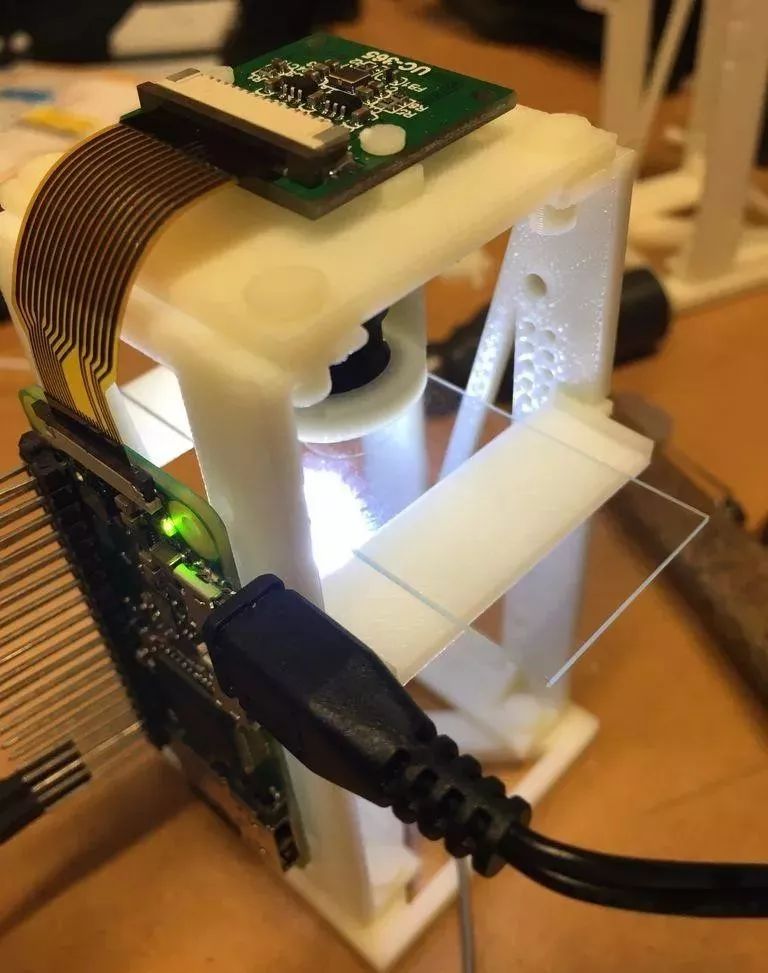 Create a Low-Cost Interactive Microscope with Raspberry Pi